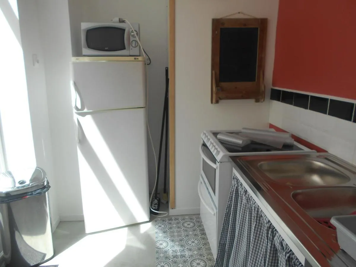 Apartment Maison Bleue Vichy