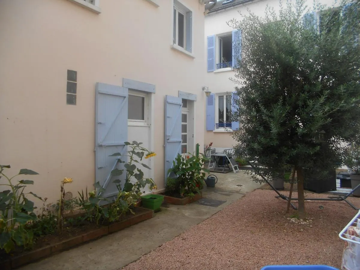 Maison Bleue Vichy